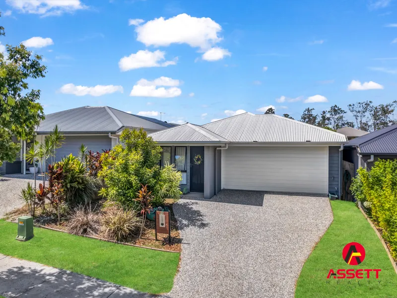 MODERN 4 BEDROOM, 2 LIVING , 2 BATH FAMILY HOME, IN SOUGHT AFTER REDBANK PLAINS