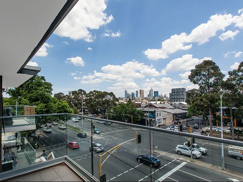 Finest Apartment With Spectacular Views