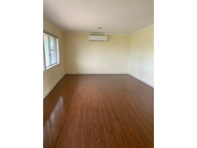 GREAT LOCATION IN BULGARRA!