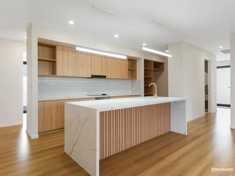 LIVE LUXURIOUSLY WITH ALL OF THE EXTRAS