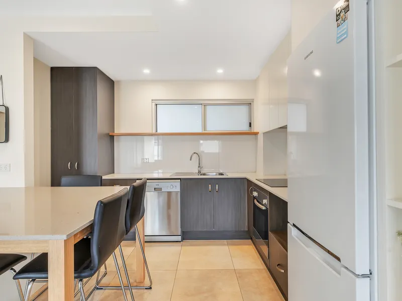 Intelligent Kitchen Design with Privacy and City Views!