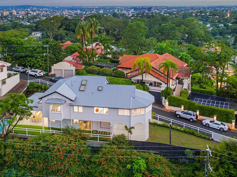 Landmark Paddington Home in Dress Circle address.