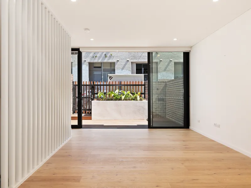 Three Bedroom Apartment with Secure Parking
