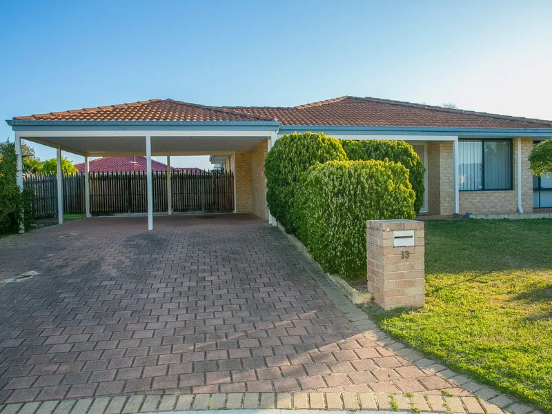 Double Carport, Massive Outdoor Entertaining Area and Cul-de-sac Location.