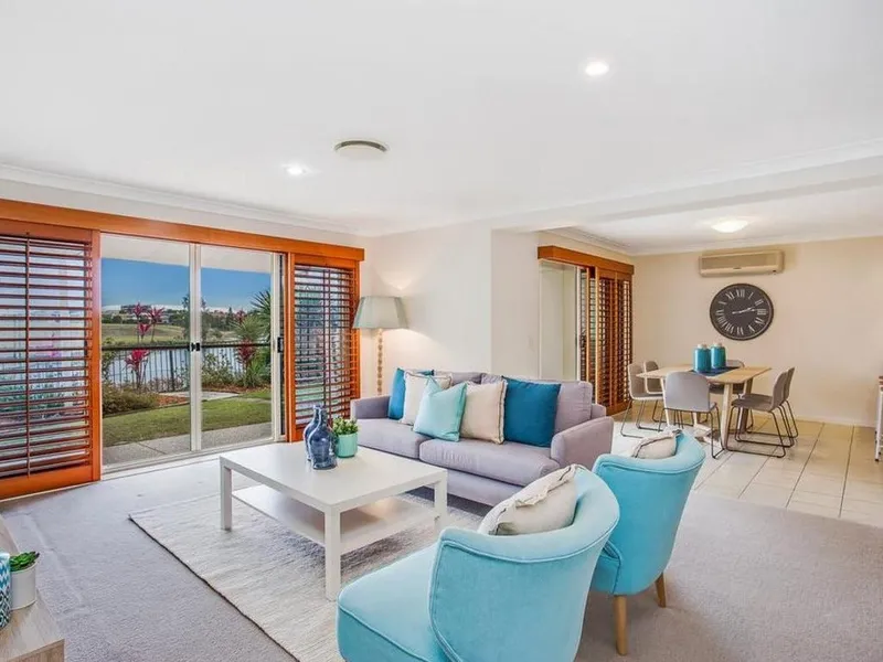 Single level 4 Bed Villa in the Heart of Robina