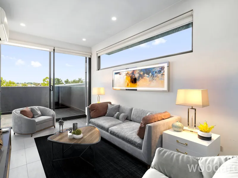 Location, views and bellinis on the balcony