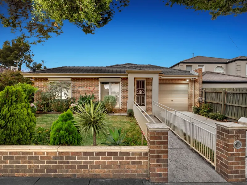 Timeless Elegance & A Stress-free Lifestyle