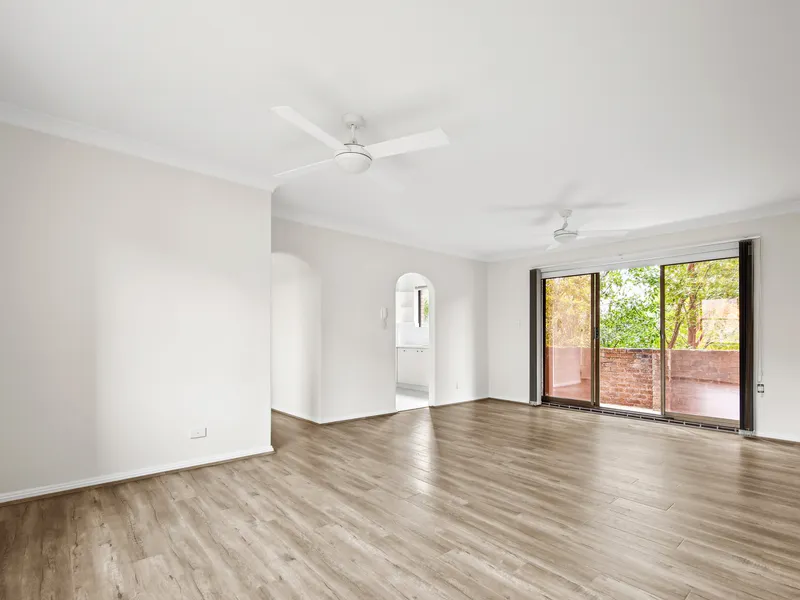 North Facing And Oversized Apartment