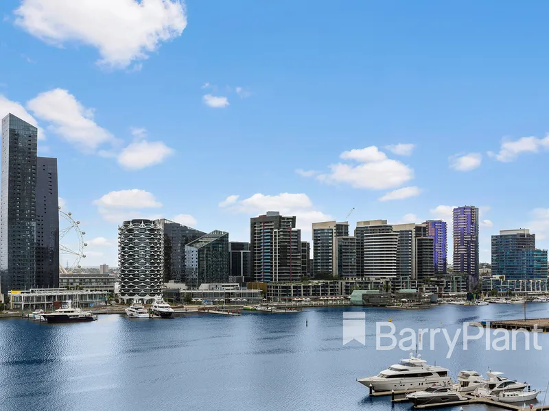 Magnificent 2-Bedroom with Fantastic Water Views to Compliment at # 1 Collins Wharf !