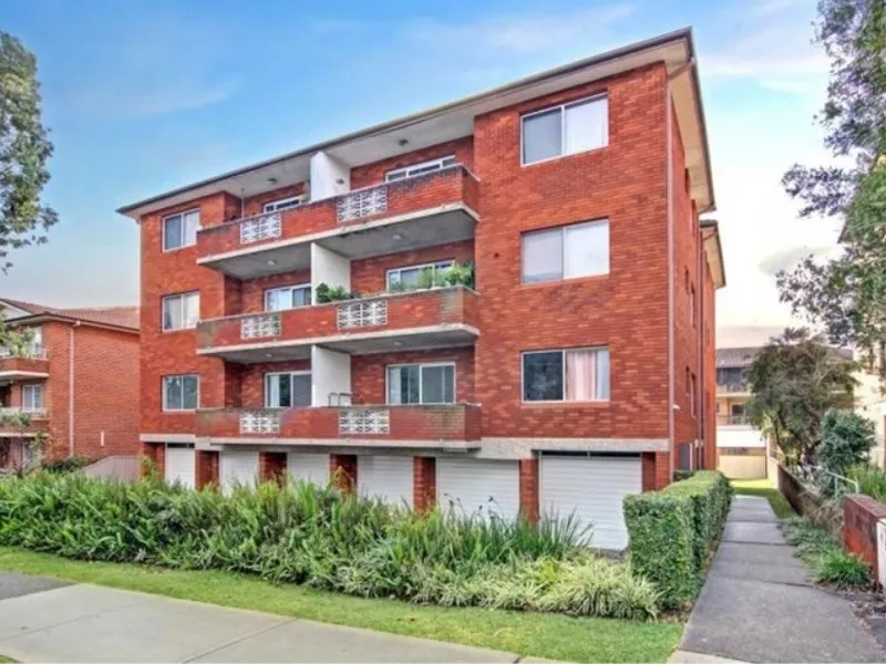 GREAT VALUE & LOCATION