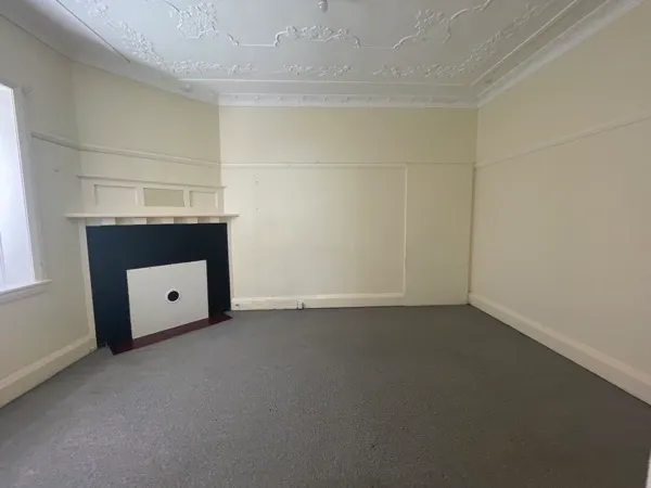 Large One Bedroom/Part of house