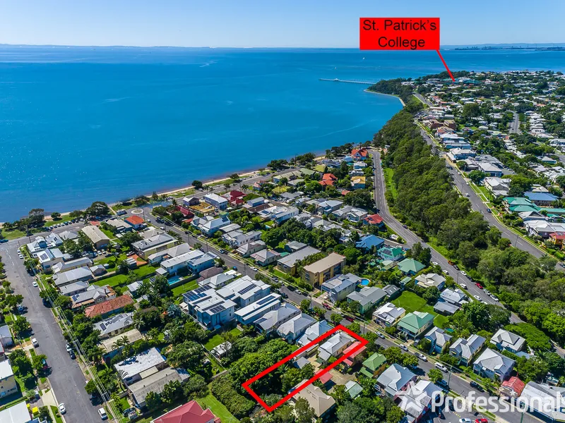 SANDGATE...THE NORTHERN BAYSIDE SUBURB 