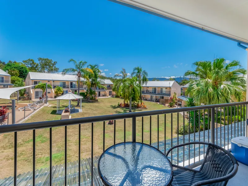 Central Apartment In Popular Complex PRICED TO SELL!