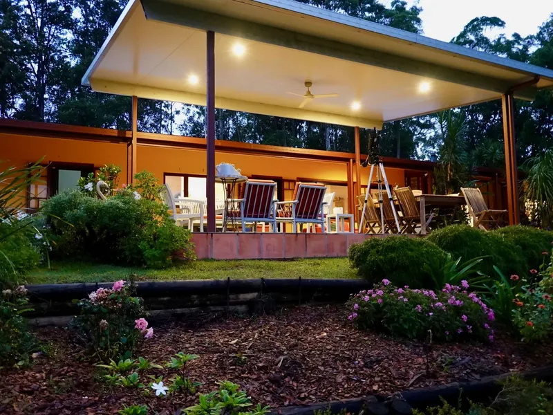Elevated Private Tree Change Sanctuary with large home and separate studio