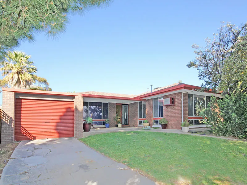 Nice Family Home, Great Location
