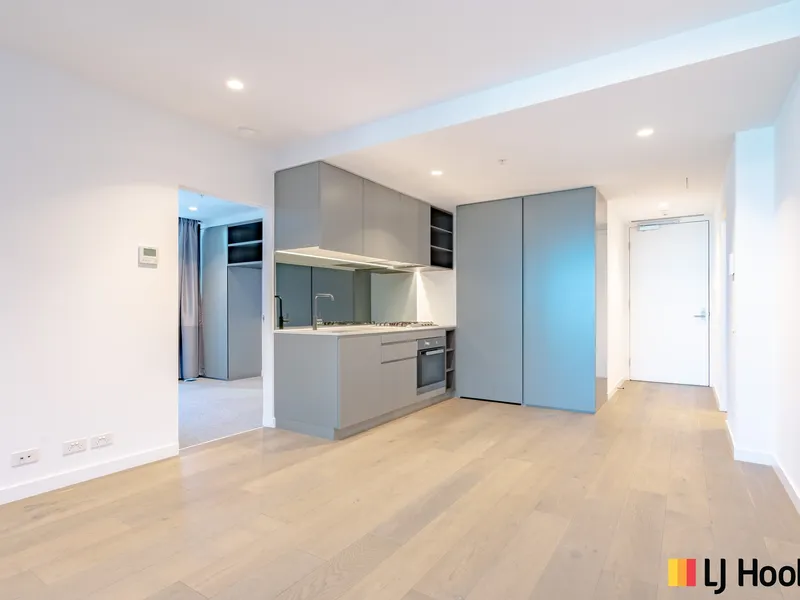 This 2-bedroom, 2-bathroom apartment is an opportunity not to be missed!