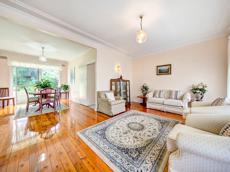 Classic Single Level Charmer Brimming With Sunlight