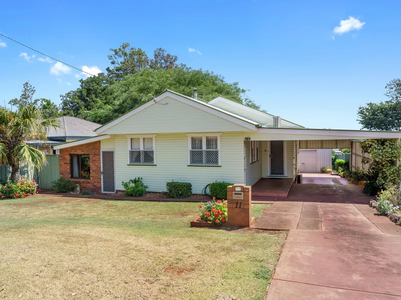 Much Loved Home Looking for a New Family.