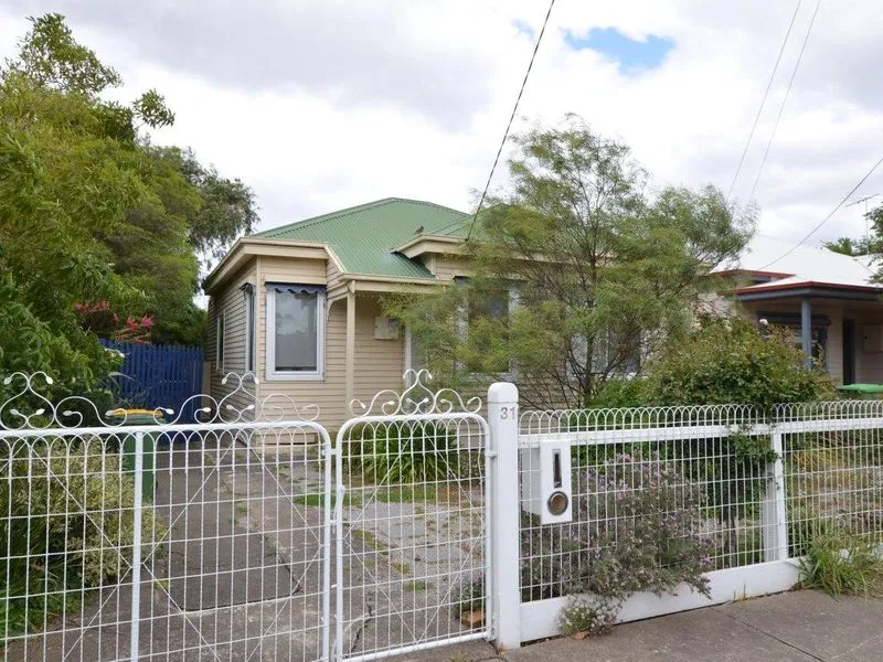 Delightful Quaint Home-