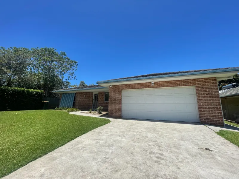 3 Lyrebird Road, Coffs Harbour