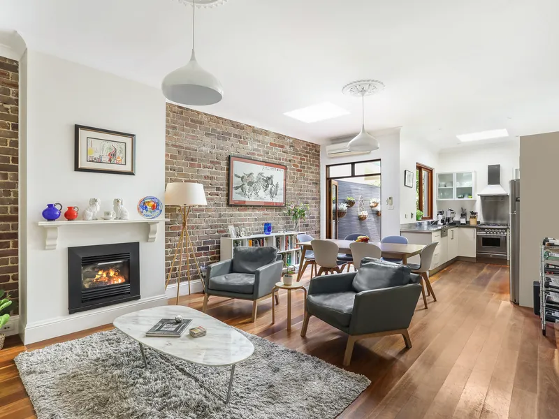 A league of Its own - Immaculate home in desirable leafy pocket