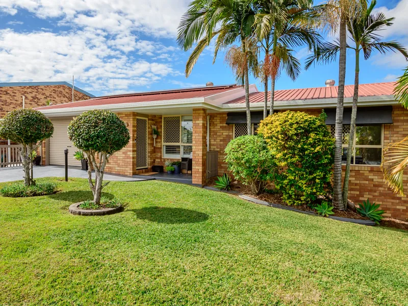 PRIVATE PERSONAL PARADISE