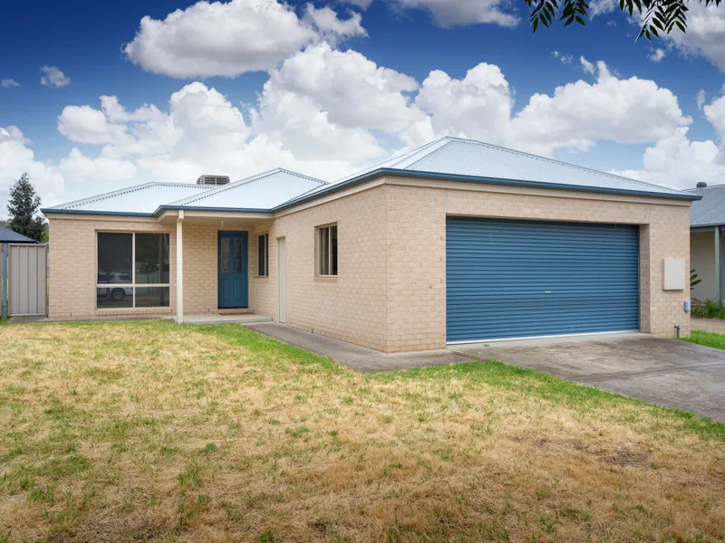 QUIET COURT LOCATION