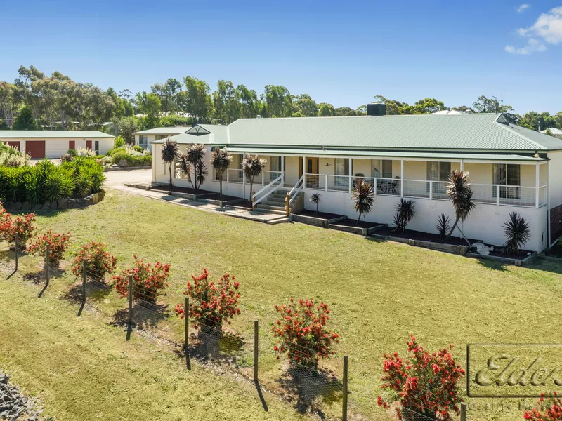 High Class and Unique Property in Enviable Location