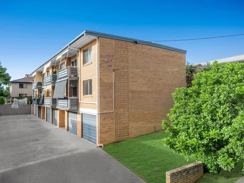 Hawthorne on a Budget!