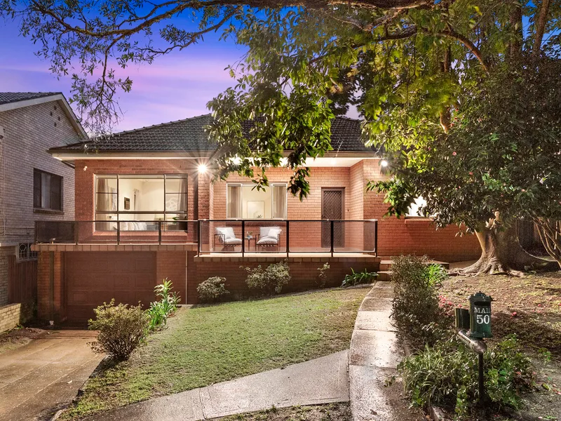 Versatile residence on enormous 942sqm block