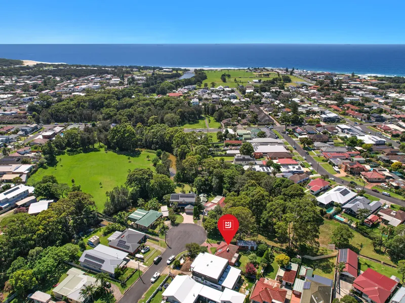 Prime cul-de-sac location