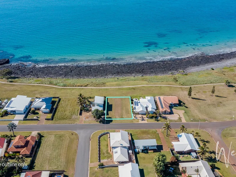 ABSOLUTE BEACH FRONT WHERE WHALES WILL BE YOUR BEST FRIEND