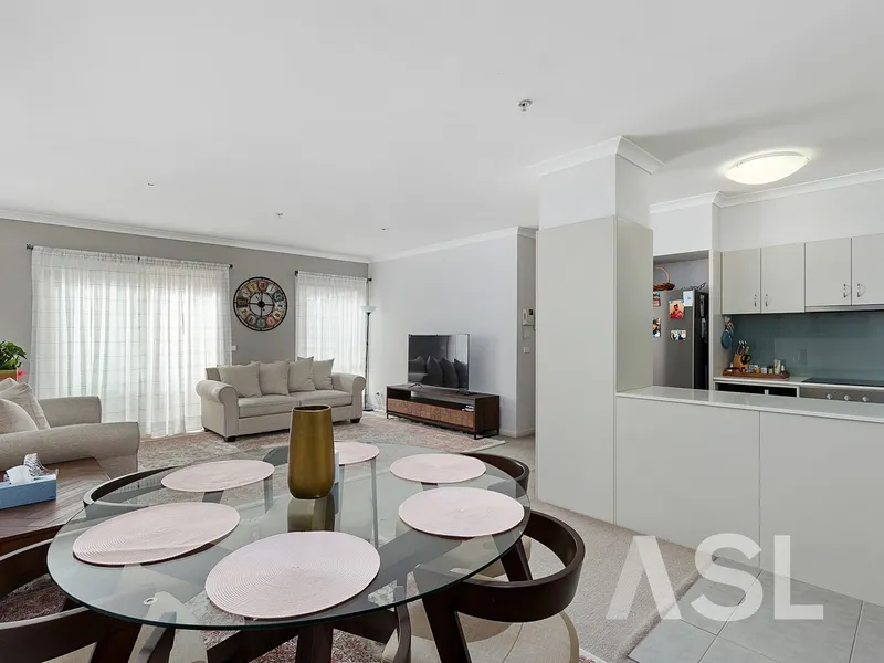 Convenient Living with Resort-Style Facilities