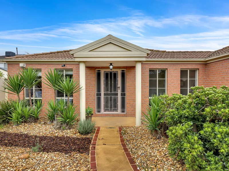 East Facing 5 Bedroom Luxury House !! 