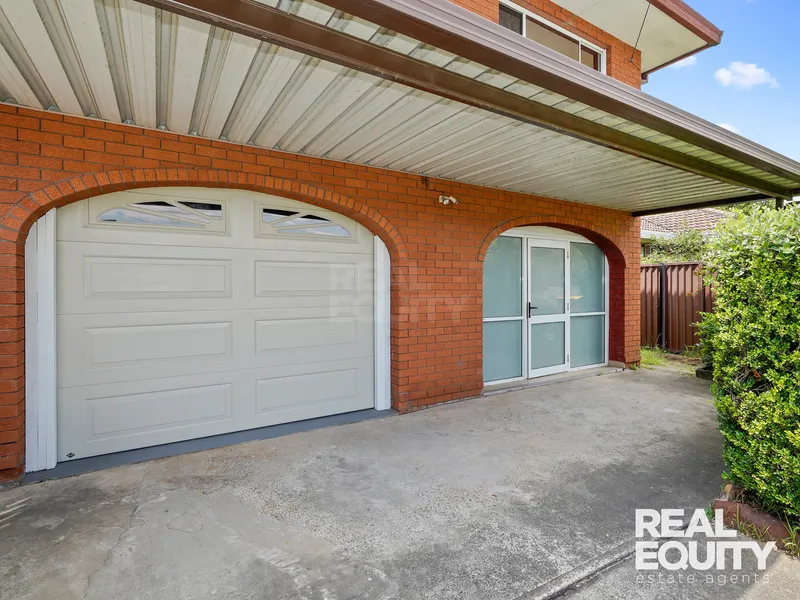 Modern granny flat with secure parking