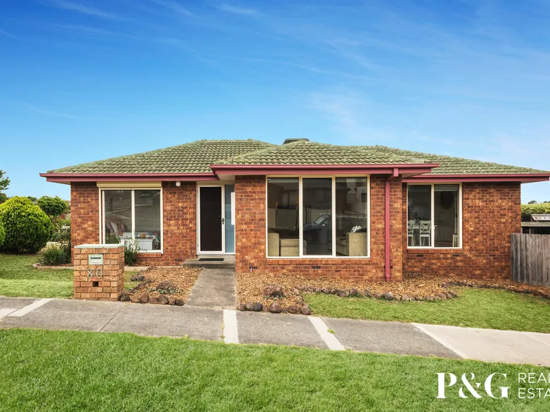 Immaculate 3bedroom home with Views!