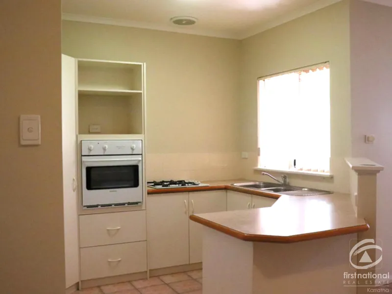 Spacious 4 x2 Home in Quiet Complex