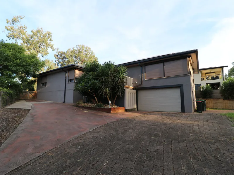 ***OPEN HOME APRIL 10th 10AM***