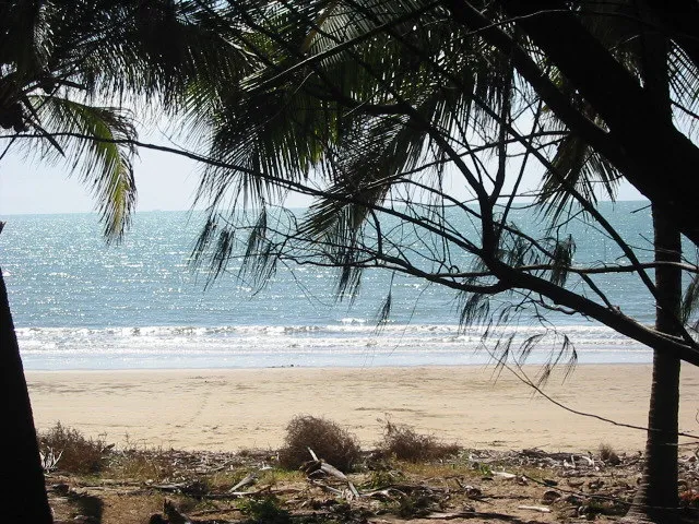 UNIT CLOSE TO THE BEACH