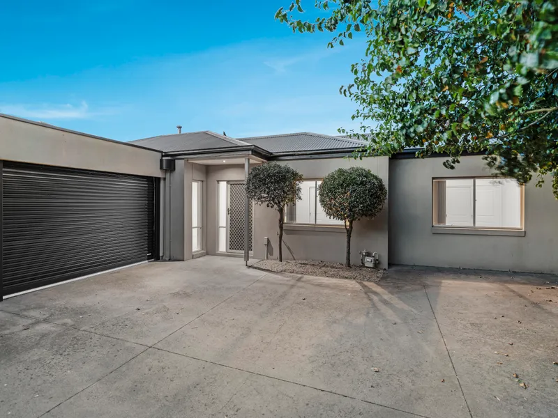 Low Maintenance 2 Bedroom Unit in Convenient Berwick Location