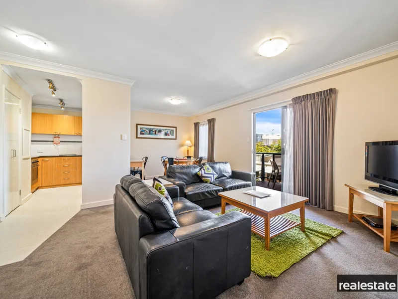 Stunning Apartment on the doorstep of Kings Park & the Swan River!