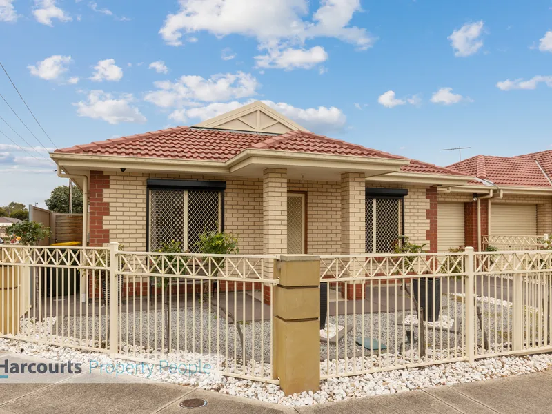 Generous accommodation inside and outside!