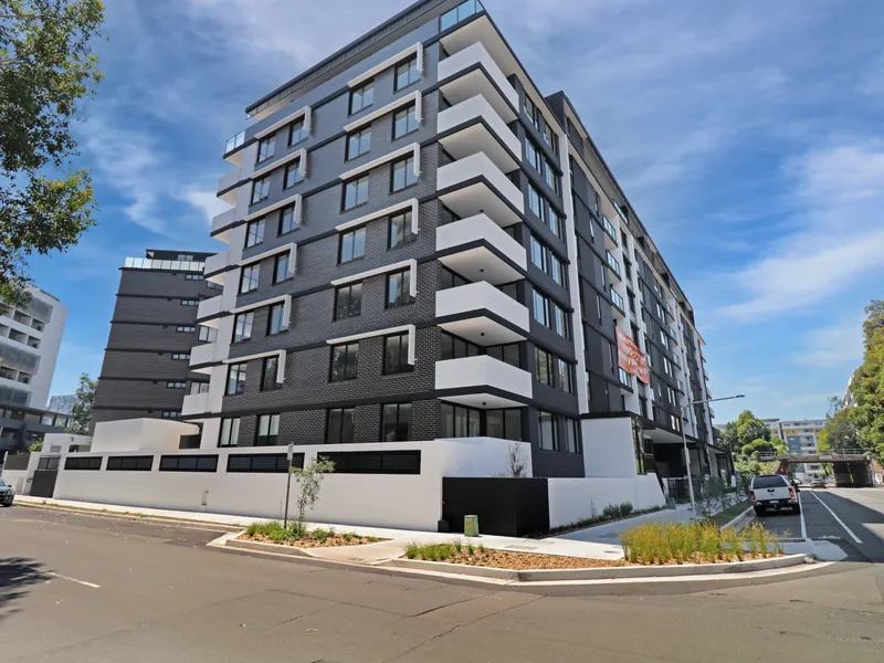 AS BRAND LUXURY APARTMENT - When Quality, Size & Location Matters.
