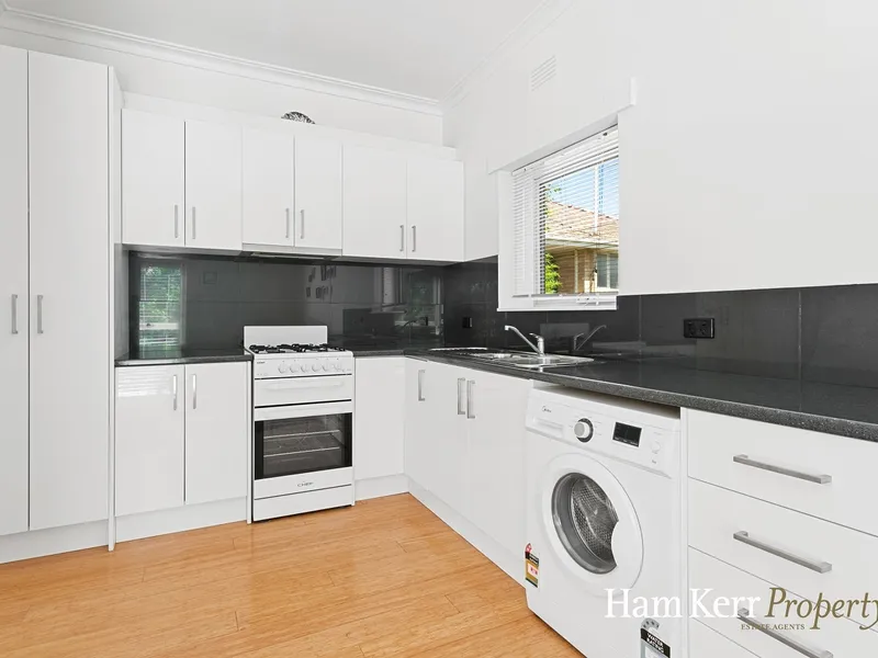 Single Bedroom Living In Fantastic Central Location