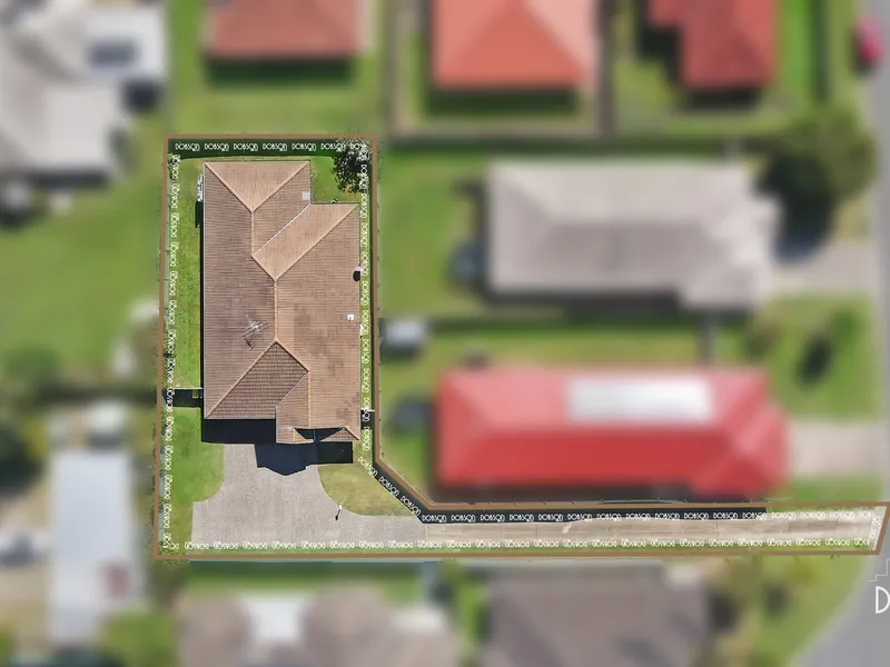 Large Lot on Private Cul De Sac