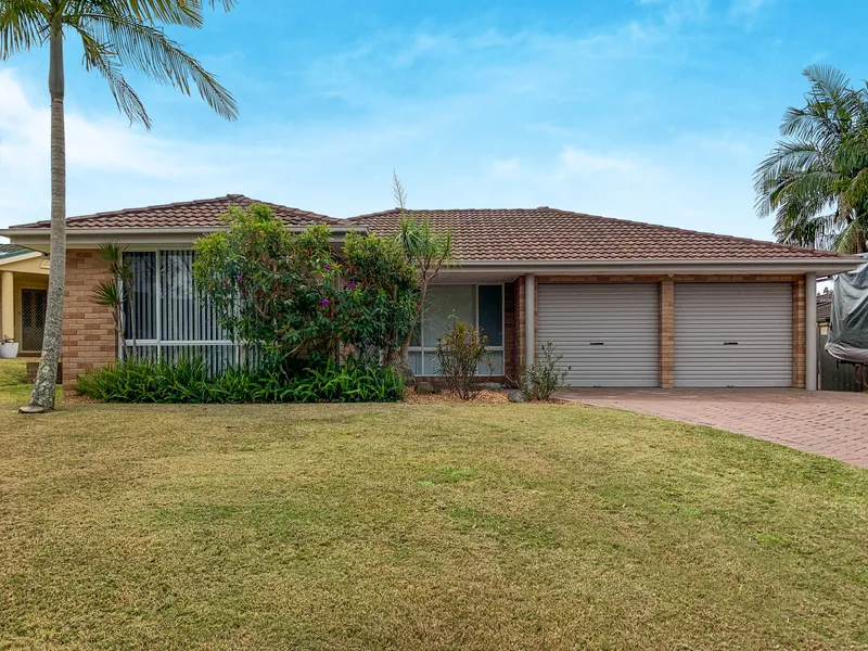REFURBISHED FAMILY HOME - SO MUCH SPACE!