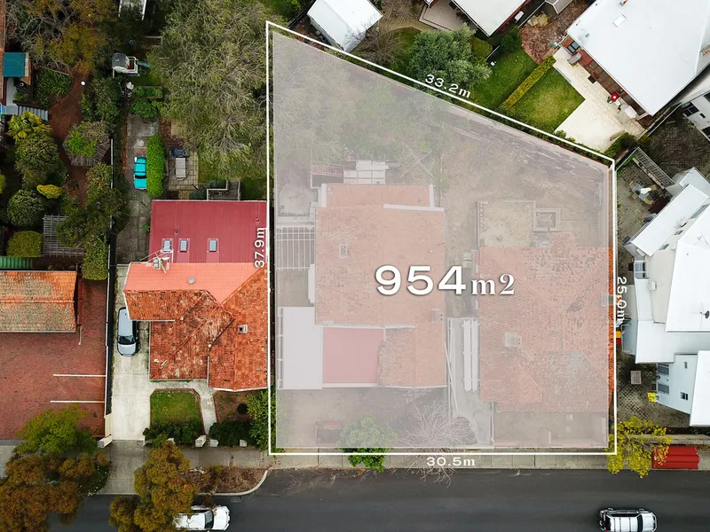 LAND OPPORTUNITY - SHENTON PARK!
