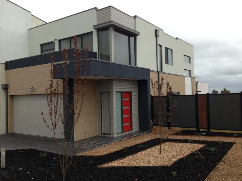 Modern Townhouse