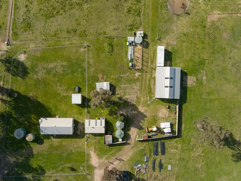 WELL SET UP FARM IN IDYLLIC LOCATION