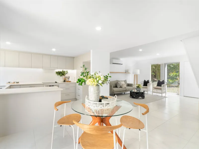 Exquisite Fully Renovated Townhouse in Reedy Creek
